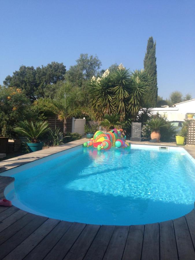 La Passiflore Bed & Breakfast La Londe-les-Maures Exterior photo